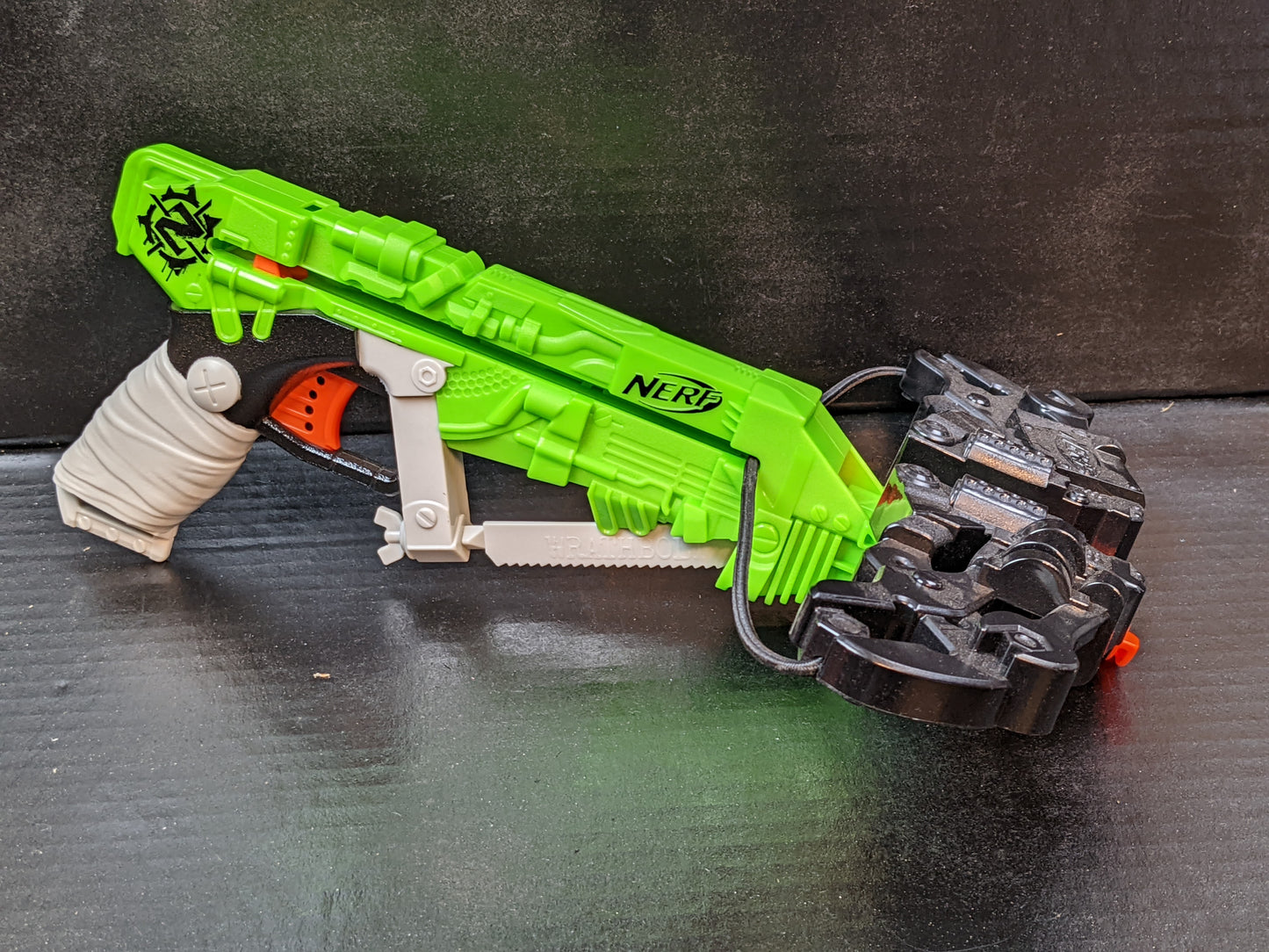  Nerf Zombie Strike Wrathbolt : Toys & Games